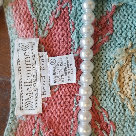 Melbourne Country Vintage Hand Knit Sweater Vest Size Small - Picture 4 of 6